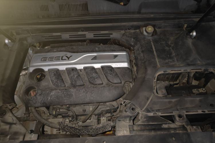Used Geely Auto Emgrand X7 Sport 2016 1.8TD Automatic ZhiZun Version Engine Bay