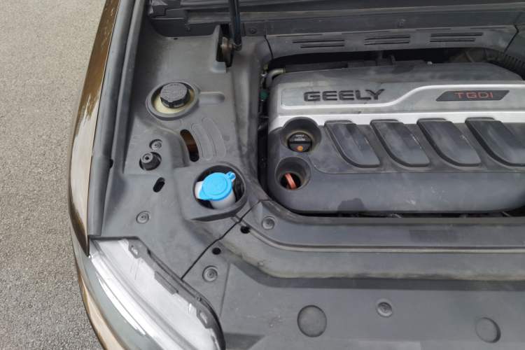 Used Geely Auto Emgrand X7 Sport 2016 1.8TD Automatic Smart Model Engine Bay Right