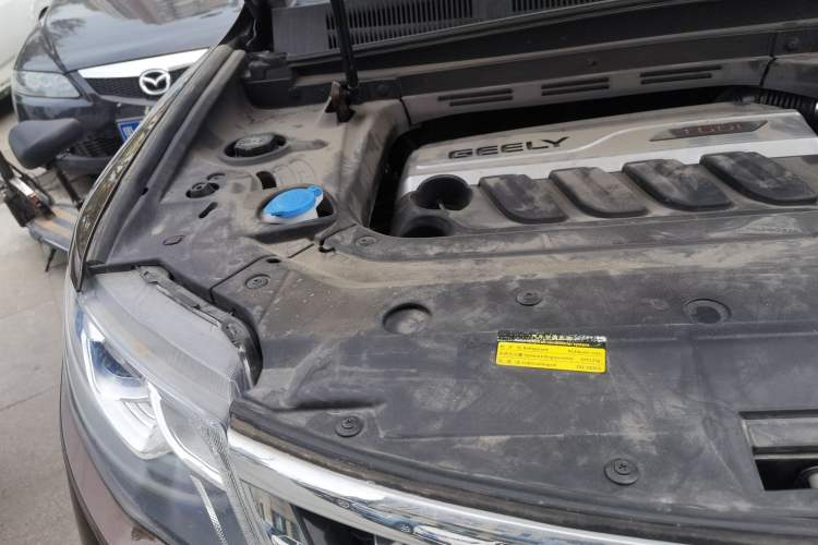 Used Geely Auto Emgrand X7 Sport 2016 1.8TD Automatic ZhiZun Version Engine Bay Right