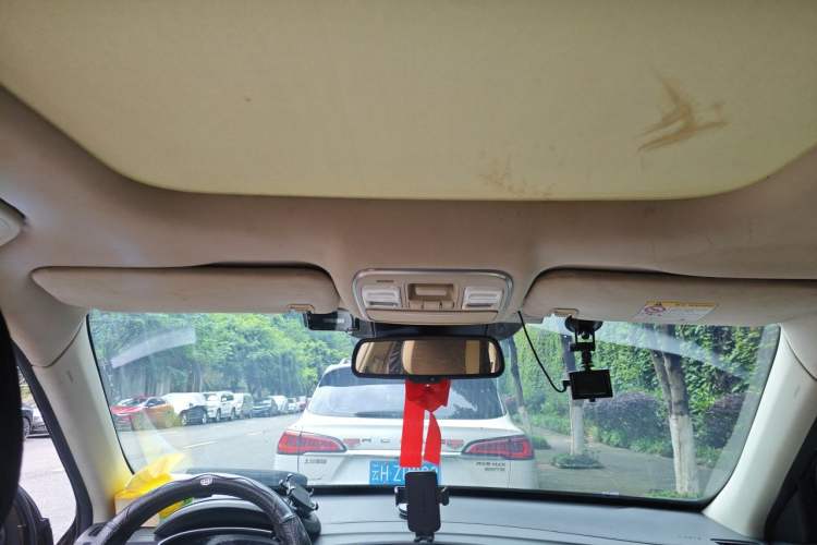 Used Geely Auto Emgrand X7 Sport 2016 1.8TD Automatic ZhiZun Version Headliner
