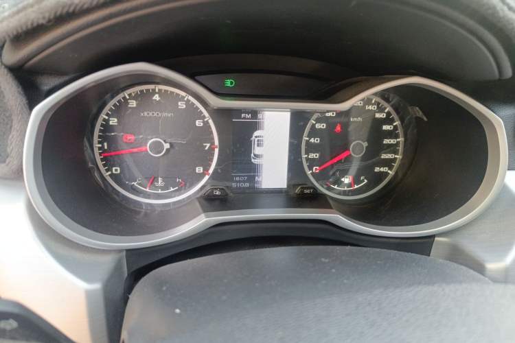 Used Geely Auto Emgrand X7 Sport 2016 1.8TD Manual ZhiShang Model Instrument Cluster