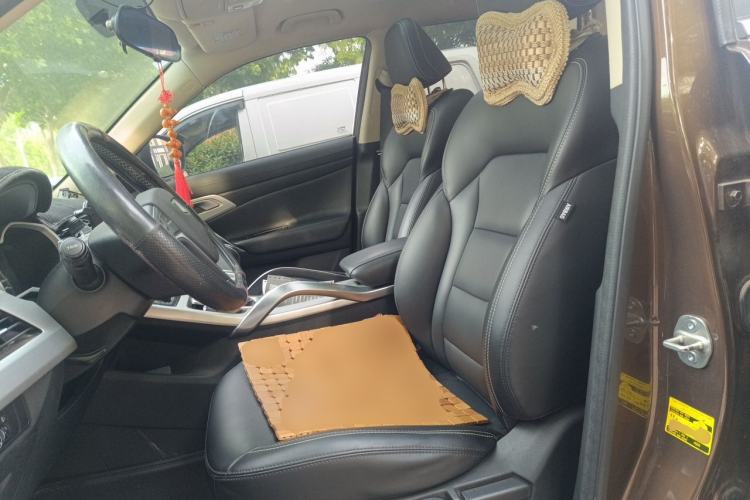 Used Geely Auto Emgrand X7 Sport 2016 1.8TD Manual ZhiShang Model Left Front Seat