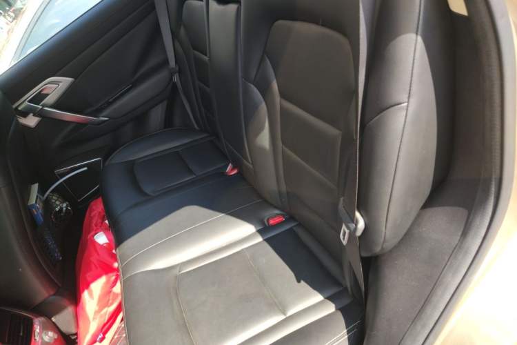 Used Geely Auto Emgrand X7 Sport 2016 1.8TD Automatic Smart Model Left Rear Seat