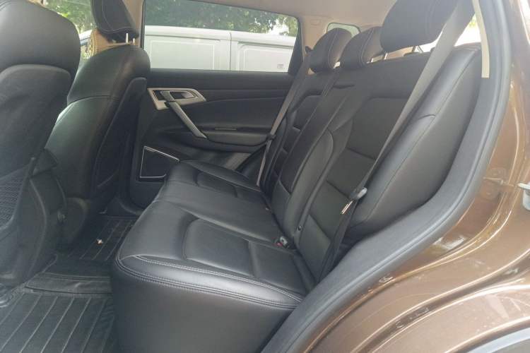 Used Geely Auto Emgrand X7 Sport 2016 1.8TD Manual ZhiShang Model Left Rear Seat