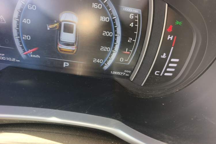 Used Geely Auto Emgrand X7 Sport 2016 1.8TD Automatic ZhiZun Version Odometer Close Up