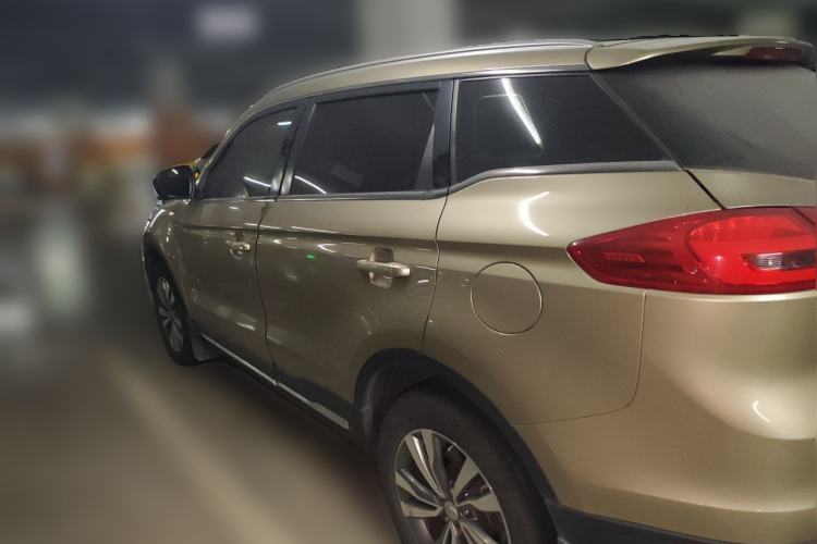Used Geely Auto Emgrand X7 Sport 2016 1.8TD Automatic ZhiZun Version Rear Left 45 Deg