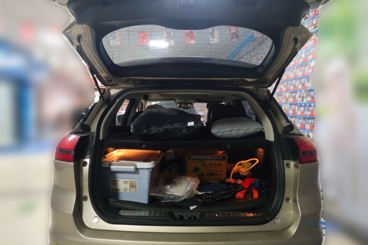Used Geely Auto Emgrand X7 Sport 2016 1.8TD Automatic ZhiZun Version Trunk