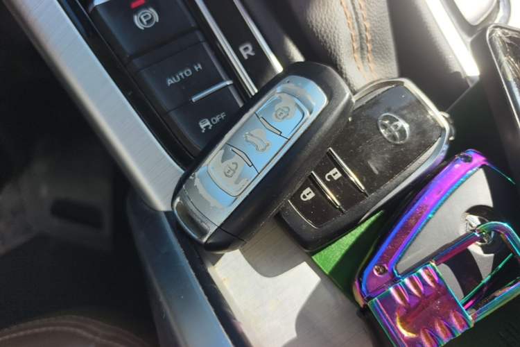 Used Geely Auto Emgrand X7 Sport 2016 1.8TD Automatic ZhiZun Version Vehicle Key