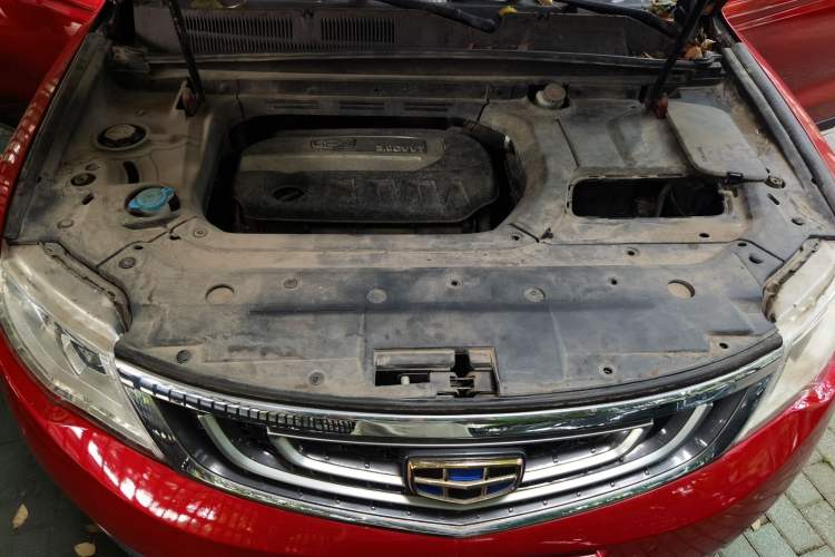 Used Geely Auto Emgrand X7 Sport 2016 2.0L Manual Smart Connect Version Engine Bay