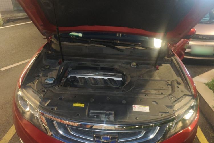 Used Geely Auto Emgrand X7 Sport 2016 1.8TD Automatic Smart Model Engine Bay