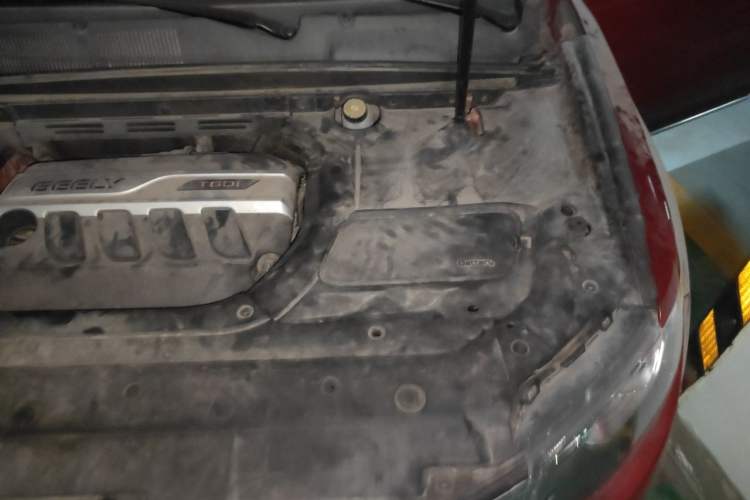 Used Geely Auto Emgrand X7 Sport 2016 1.8TD Automatic ZhiZun Version Engine Bay Left