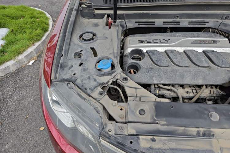 Used Geely Auto Emgrand X7 Sport 2016 1.8TD Automatic ZhiZun Version Engine Bay Right