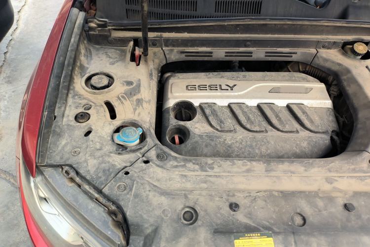 Used Geely Auto Emgrand X7 Sport 2016 1.8TD Automatic ZhiZun Version Engine Bay Right