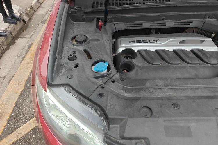 Used Geely Auto Emgrand X7 Sport 2016 1.8TD Automatic ZhiZun Version Engine Bay Right