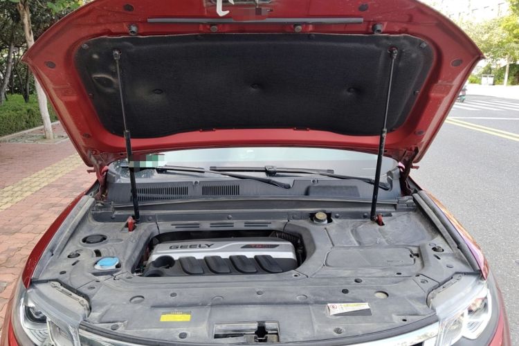 Used Geely Auto Emgrand X7 Sport 2016 1.8TD Automatic ZhiZun Version Engine Bay