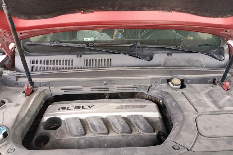 Used Geely Auto Emgrand X7 Sport 2016 1.8TD Automatic Smart Model Engine Bay