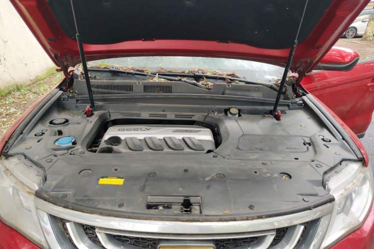 Used Geely Auto Emgrand X7 Sport 2016 1.8TD Automatic ZhiShang Model Engine Bay
