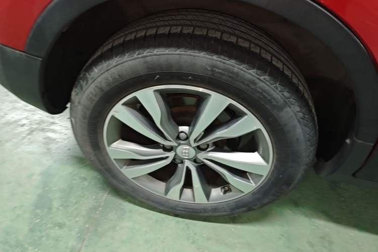Used Geely Auto Emgrand X7 Sport 2016 1.8TD Automatic Smart Connectivity Version Exterior 5