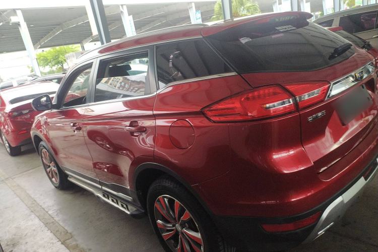 Used Geely Auto Emgrand X7 Sport 2016 2.0L Manual ZhiShang Version Exterior 5