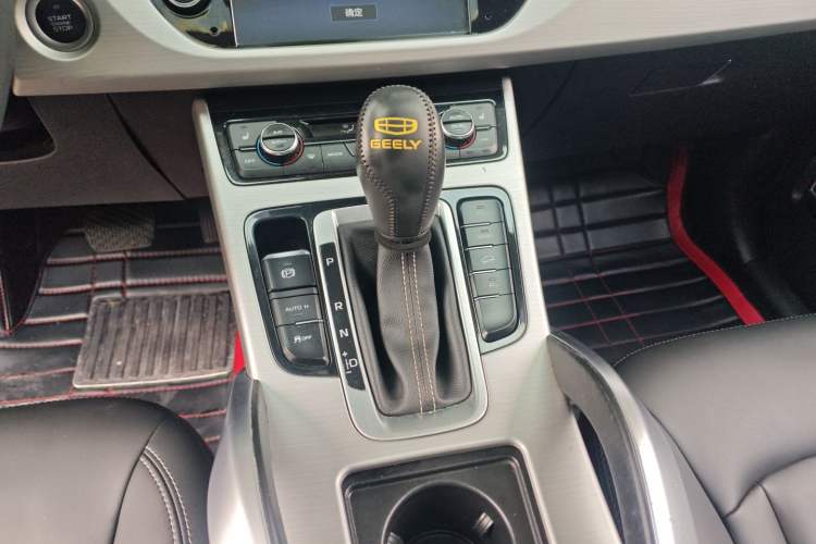 Used Geely Auto Emgrand X7 Sport 2016 1.8TD Automatic Smart Model Gear Lever