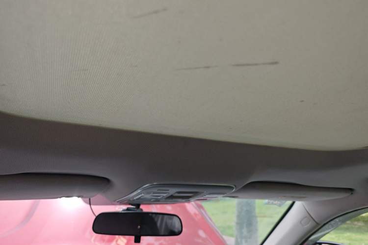 Used Geely Auto Emgrand X7 Sport 2016 1.8TD Automatic Smart Connectivity Version Headliner