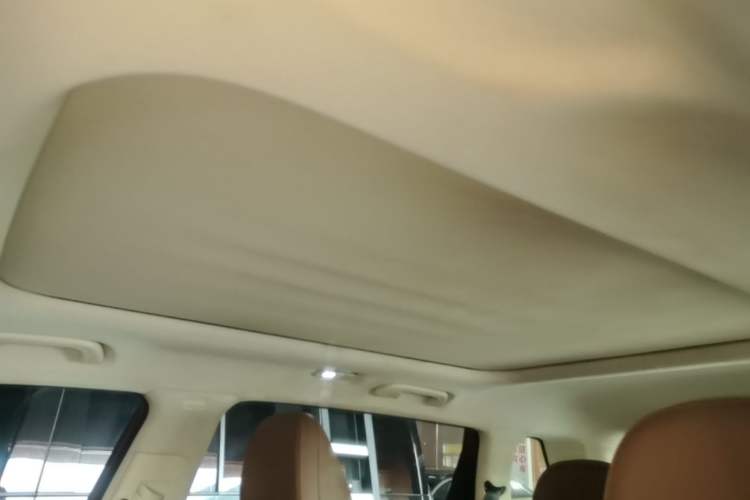 Used Geely Auto Emgrand X7 Sport 2016 1.8TD Automatic ZhiZun Version Headliner