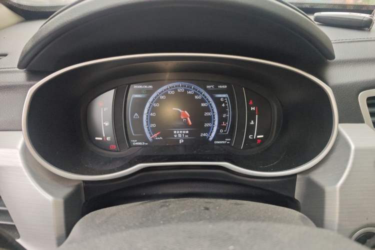 Used Geely Auto Emgrand X7 Sport 2016 1.8TD Automatic Smart Connectivity Version Instrument Cluster