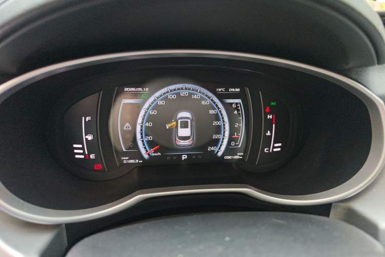 Used Geely Auto Emgrand X7 Sport 2016 1.8TD Automatic ZhiZun Version Instrument Cluster