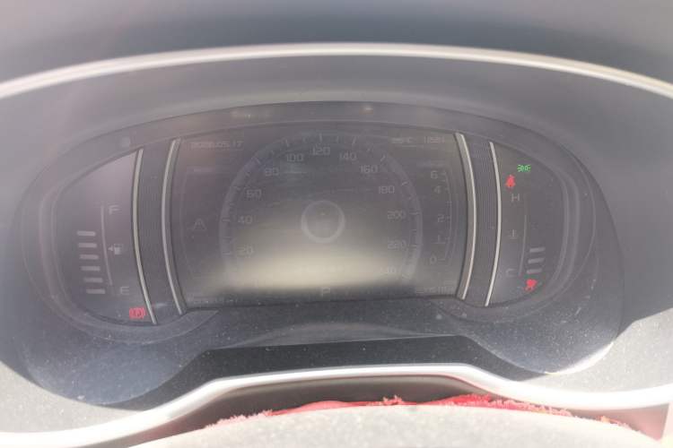 Used Geely Auto Emgrand X7 Sport 2016 1.8TD Automatic ZhiZun Version Instrument Cluster