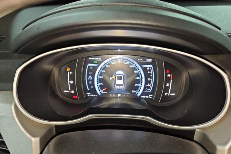 Used Geely Auto Emgrand X7 Sport 2016 1.8TD Automatic Smart Connectivity Version Instrument Cluster