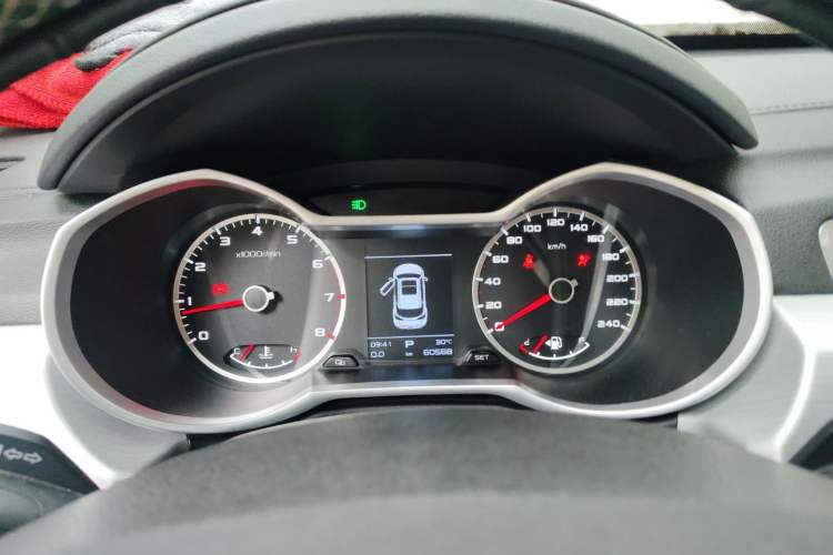 Used Geely Auto Emgrand X7 Sport 2016 1.8TD Automatic ZhiShang Model Instrument Cluster