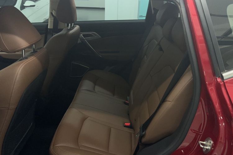 Used Geely Auto Emgrand X7 Sport 2016 1.8TD Automatic ZhiZun Version Interior 1