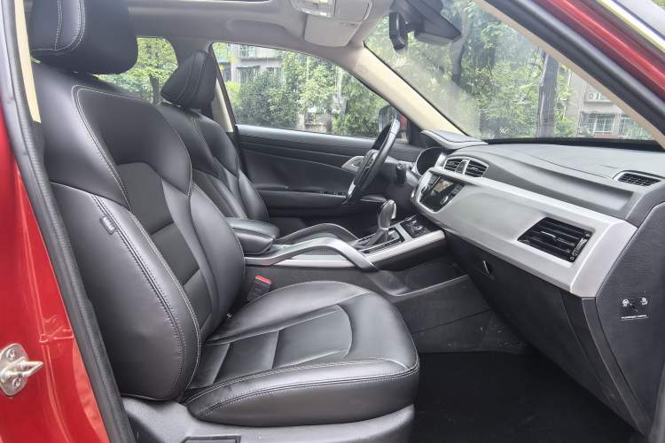 Used Geely Auto Emgrand X7 Sport 2016 1.8TD Automatic Smart Model Interior 7