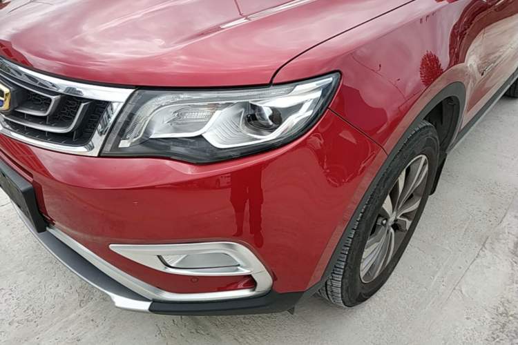 Used Geely Auto Emgrand X7 Sport 2016 1.8TD Automatic All-Wheel-Drive ZhiZun Edition Left Front Headlight