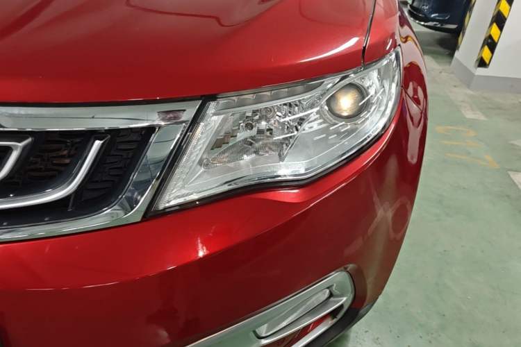 Used Geely Auto Emgrand X7 Sport 2016 1.8TD Automatic Smart Connectivity Version Left Front Headlight