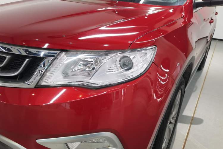 Used Geely Auto Emgrand X7 Sport 2016 1.8TD Automatic Smart Connectivity Version Left Front Headlight