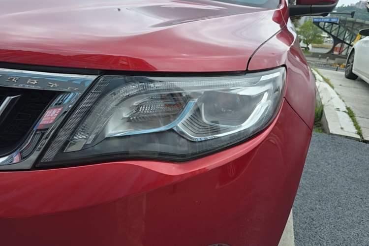 Used Geely Auto Emgrand X7 Sport 2016 1.8TD Automatic ZhiZun Version Left Front Headlight