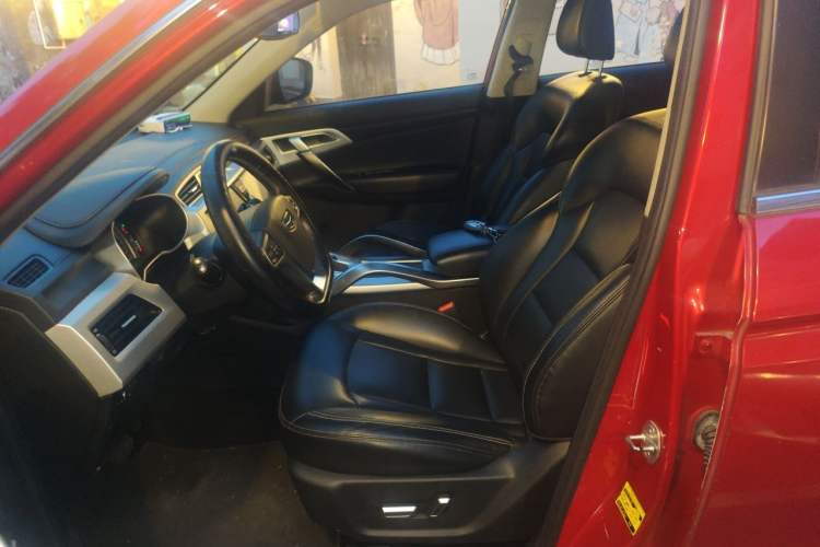 Used Geely Auto Emgrand X7 Sport 2016 1.8TD Automatic Smart Model Left Front Seat