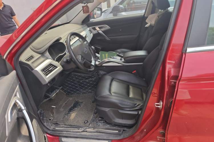 Used Geely Auto Emgrand X7 Sport 2016 1.8TD Automatic Smart Connectivity Version Left Front Seat