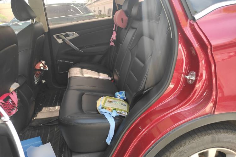 Used Geely Auto Emgrand X7 Sport 2016 2.0L Manual ZhiShang Version Left Rear Seat
