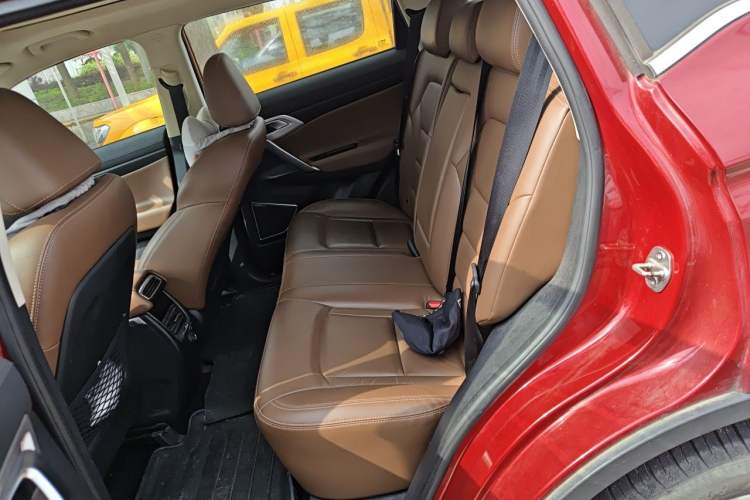 Used Geely Auto Emgrand X7 Sport 2016 1.8TD Automatic ZhiZun Version Left Rear Seat