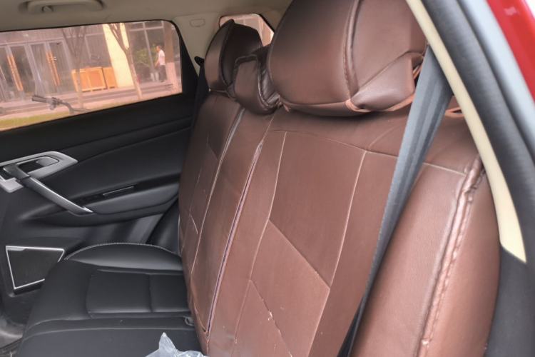 Used Geely Auto Emgrand X7 Sport 2016 2.0L Manual Smart Connect Version Left Rear Seat