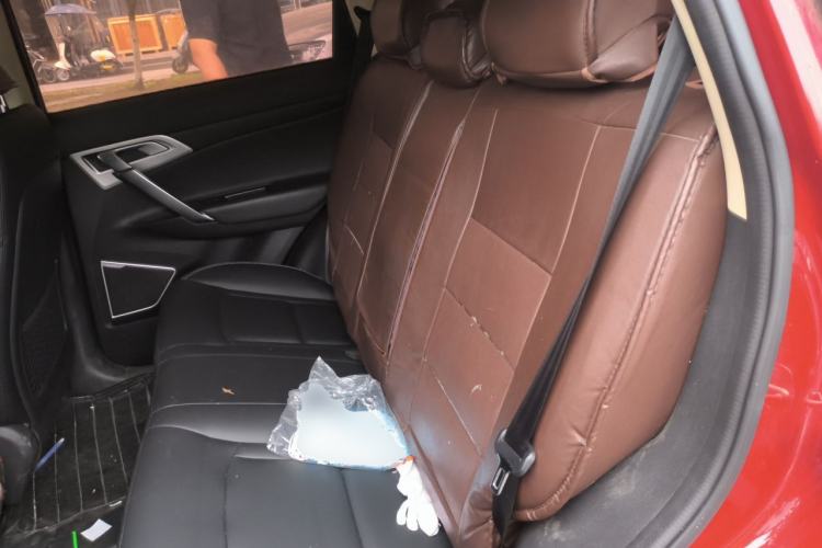Used Geely Auto Emgrand X7 Sport 2016 2.0L Manual Smart Connect Version Left Rear Seat
