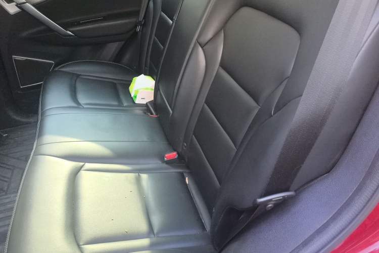 Used Geely Auto Emgrand X7 Sport 2016 2.0L Manual ZhiShang Version Left Rear Seat