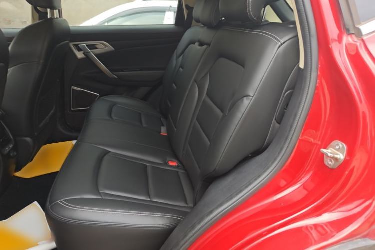 Used Geely Auto Emgrand X7 Sport 2016 1.8TD Automatic Smart Model Left Rear Seat