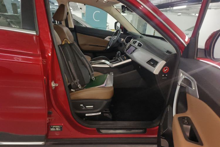 Used Geely Auto Emgrand X7 Sport 2016 1.8TD Automatic ZhiZun Version Right Front Seat