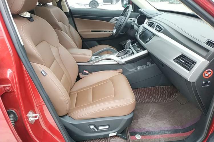 Used Geely Auto Emgrand X7 Sport 2016 1.8TD Automatic All-Wheel-Drive ZhiZun Edition Right Front Seat