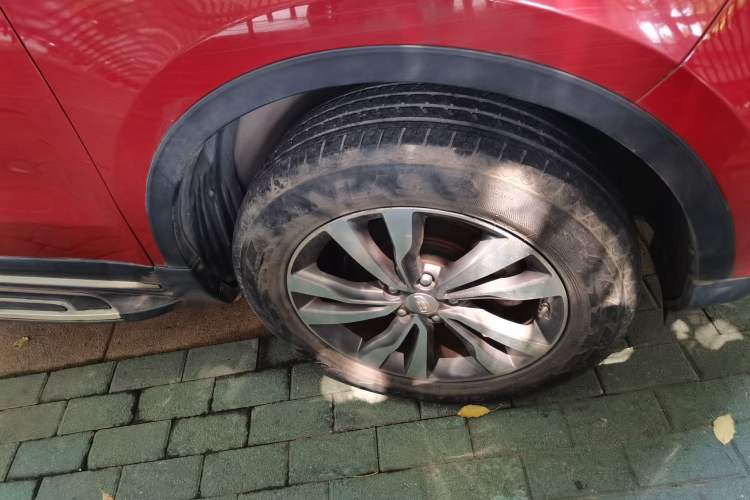 Used Geely Auto Emgrand X7 Sport 2016 2.0L Manual Smart Connect Version Right Front Wheel Hub
