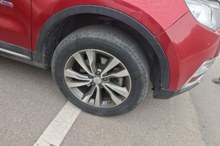 Used Geely Auto Emgrand X7 Sport 2016 1.8TD Automatic Smart Connectivity Version Right Front Wheel Hub