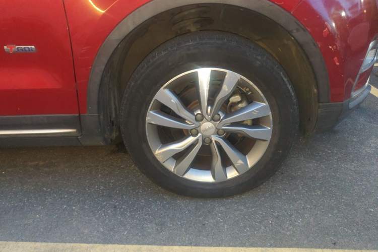 Used Geely Auto Emgrand X7 Sport 2016 1.8TD Automatic Smart Model Right Front Wheel Hub